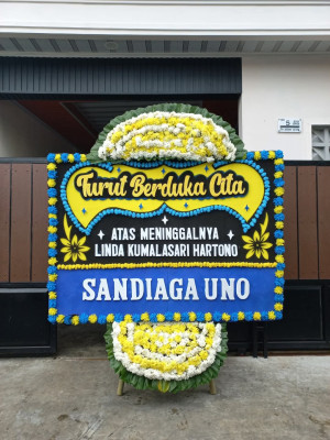 Papan Bunga Duka di Sukawarna